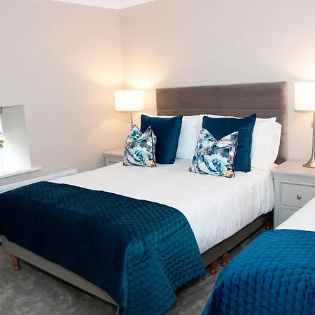 The Dolphin Hotel 3*