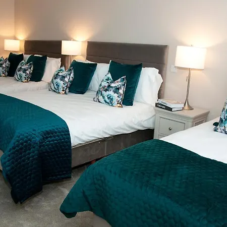 Hotel The Dolphin 3*