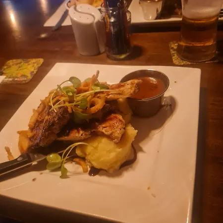 The Dolphin 3* Crossmolina